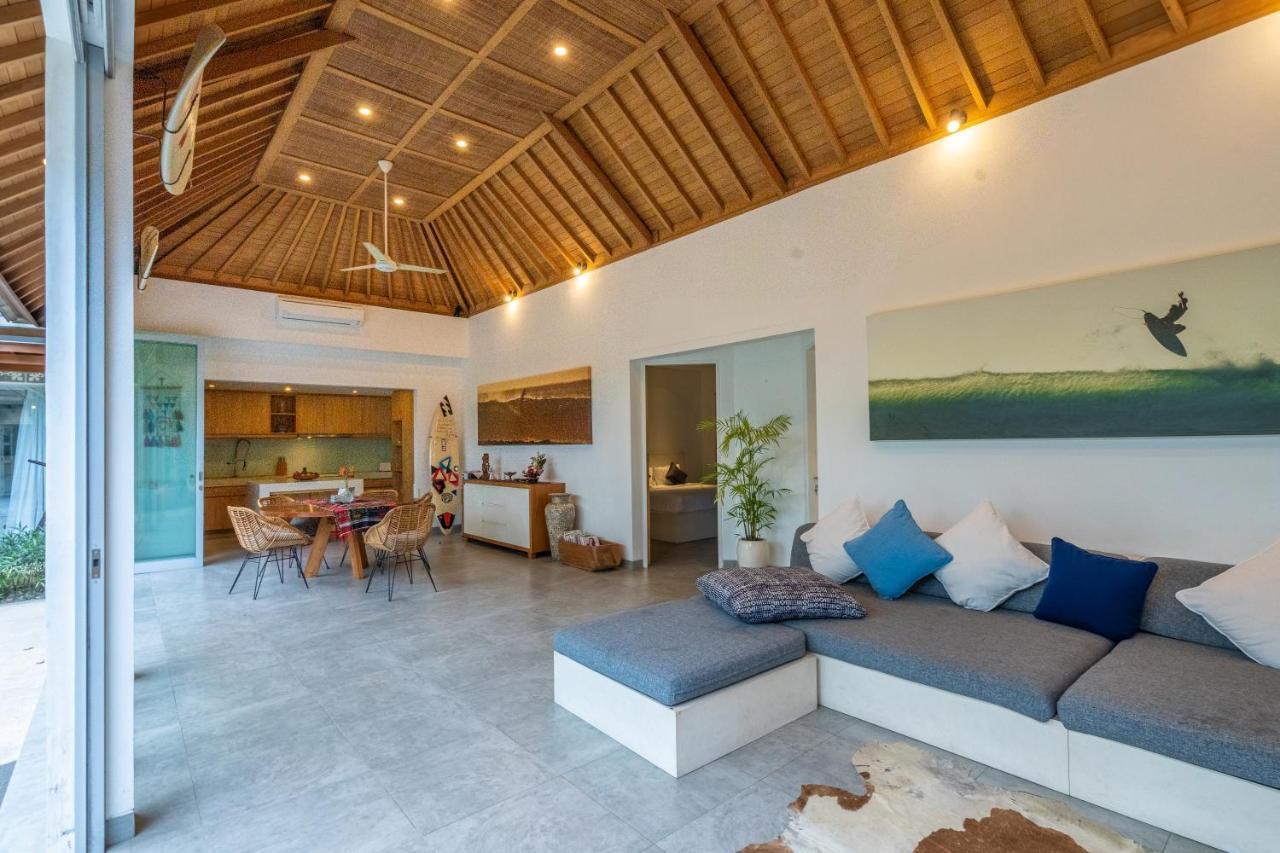 Becca 4 Bedroom At Near To The Villa Seminyak (Bali)